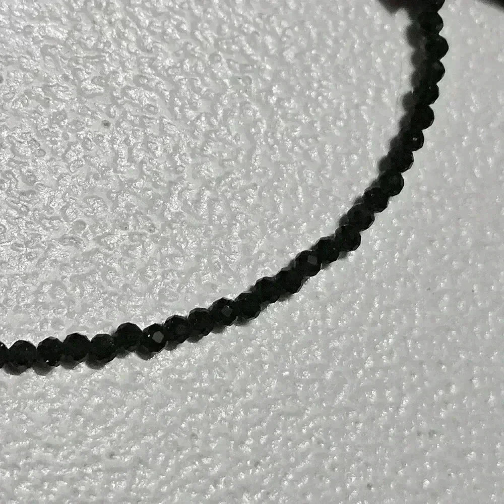New green sandstone faceted 1mm bracelet! - Picture 3 of 5